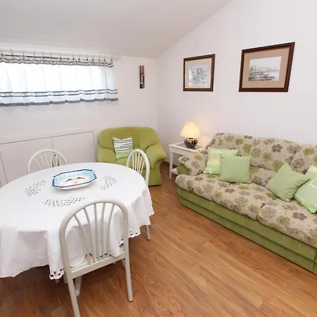 Apartment Daria *